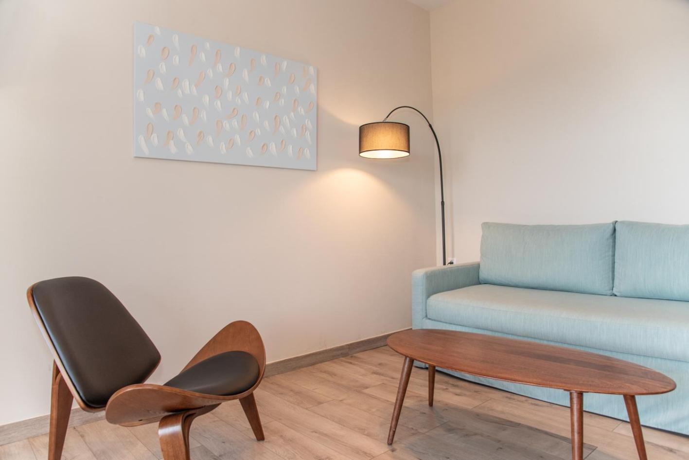 Kaiser Luxury Suites Achílleion Esterno foto