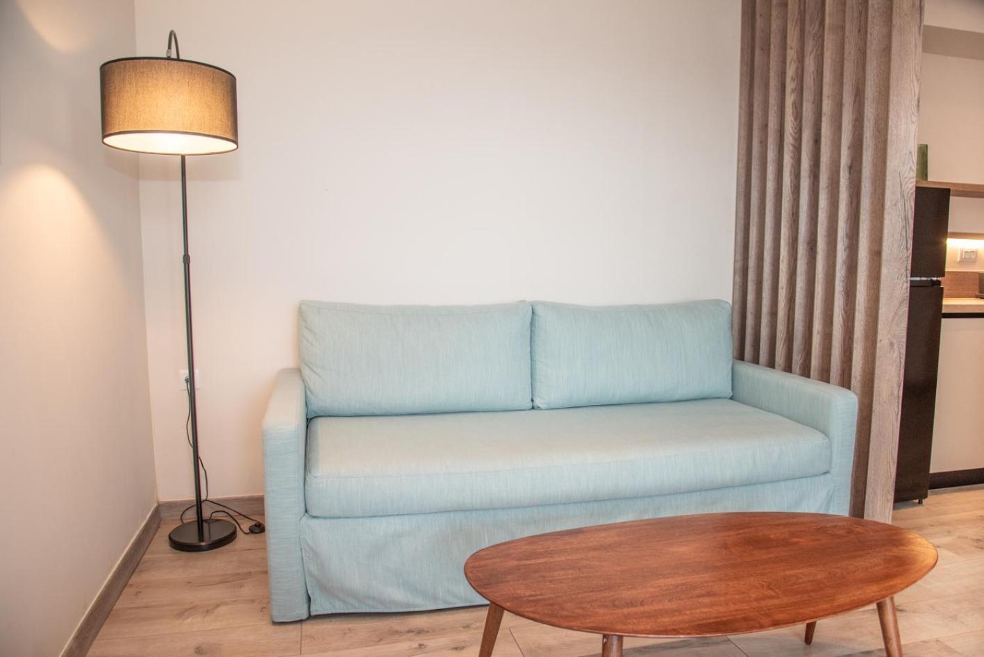 Kaiser Luxury Suites Achílleion Esterno foto